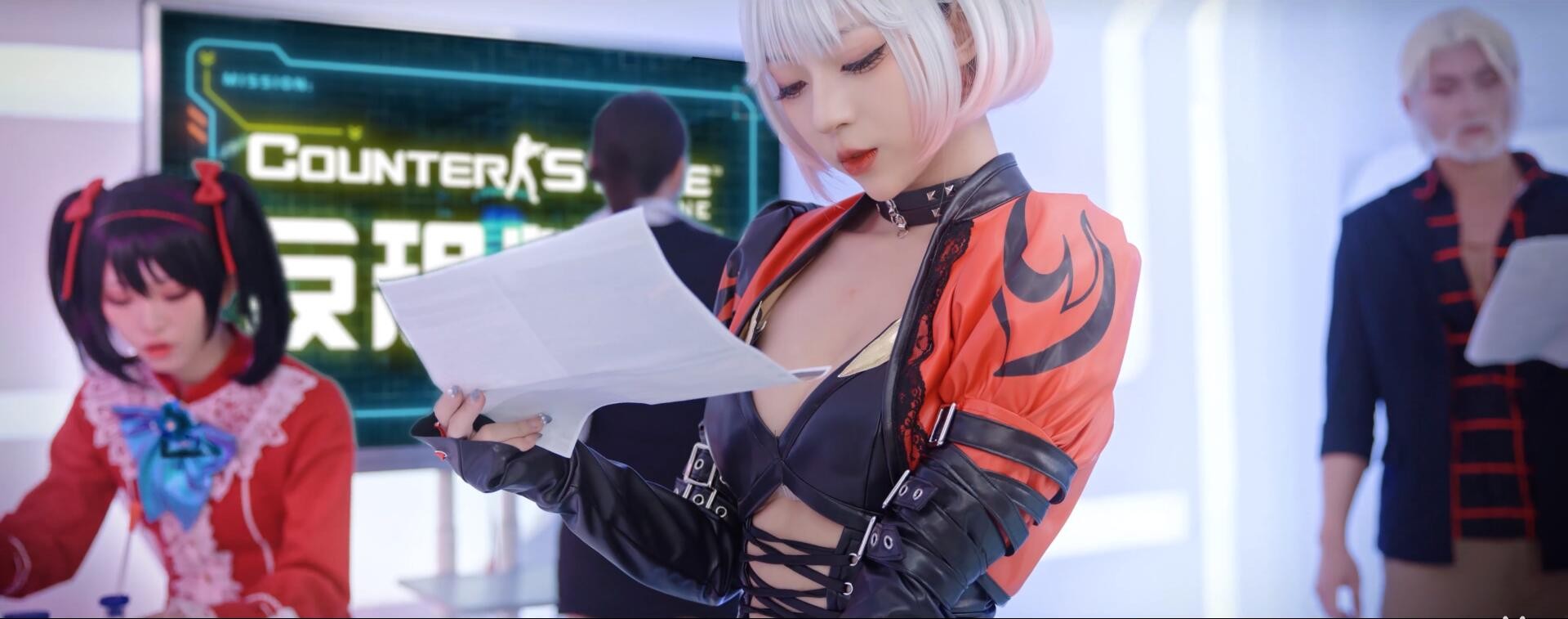 血猎者卡罗琳cosplay真人扮演AC (14)
