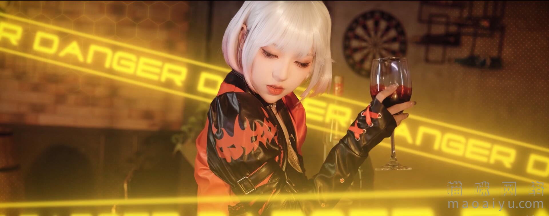 血猎者卡罗琳cosplay真人扮演AC (3)