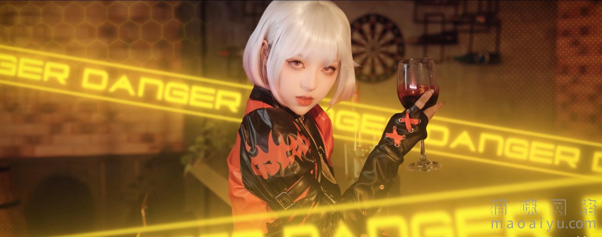 血猎者卡罗琳cosplay真人扮演AC (4)