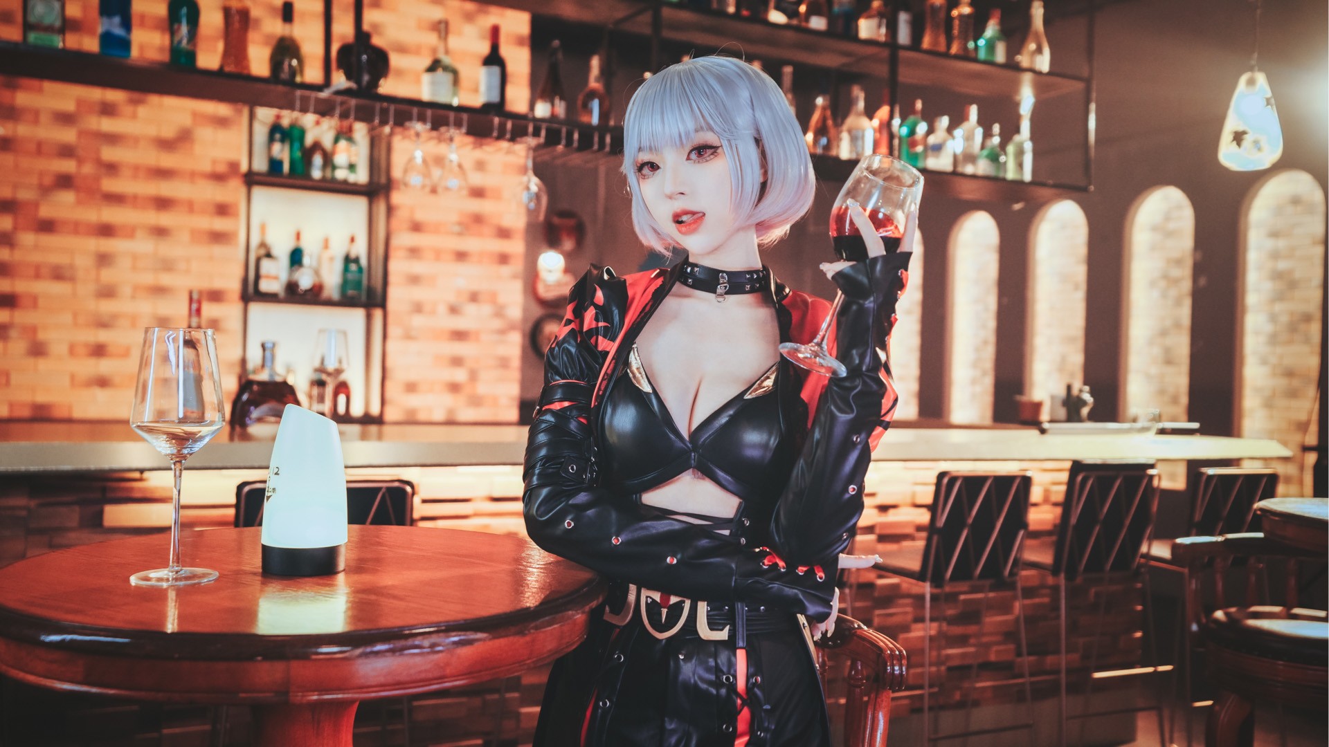 血猎者卡罗琳cosplay真人扮演AC2 (2)