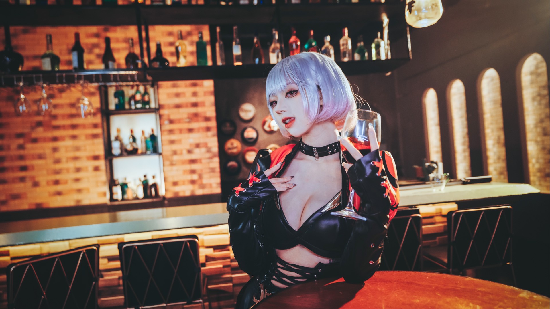 血猎者卡罗琳cosplay真人扮演AC2 (8)