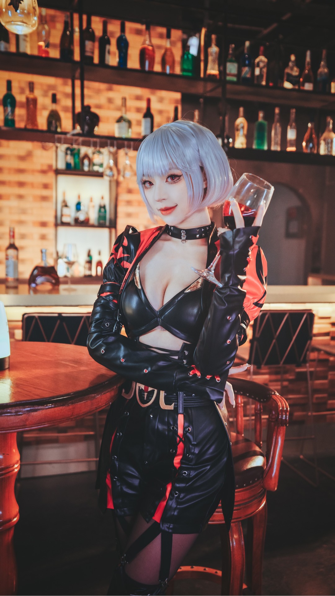 血猎者卡罗琳cosplay真人扮演AC2 (9)